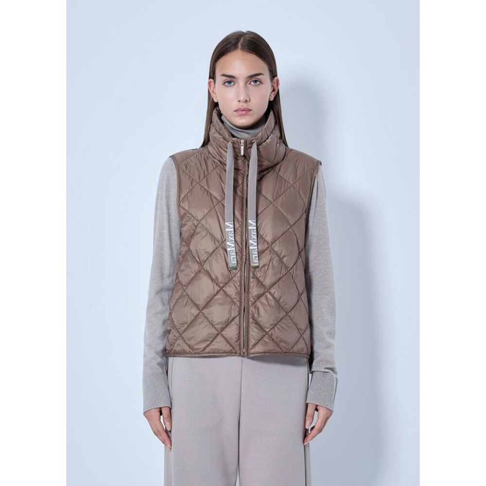 Max Mara Women Quilted Gilet With High Neck